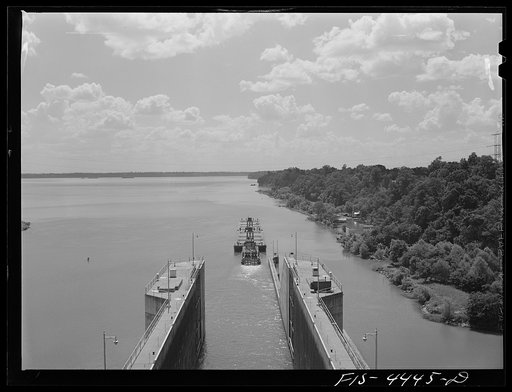 Wheeler Dam, Alabama (Tennessee Valley Authority (TVA)). Oil barges leaving lock at Wheeler Dam, Alabama