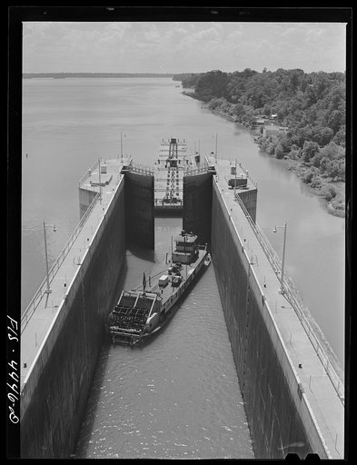 Wheeler Dam, Alabama (Tennessee Valley Authority (TVA)). Lock
