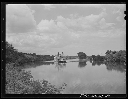 Wilson Dam, Alabama (Tennessee Valley Authority (TVA)). Excursion steamer Gordon C. Green of Cincinnati approaching Wilson Dam, Alabama