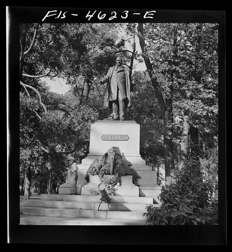 Untitled photo, possibly related to: Monument. San Jose, California
