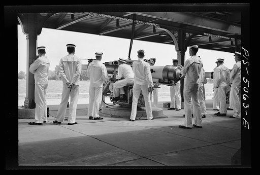 U.S. Naval Academy, Annapolis, Maryland. Instruction in gunnery