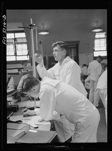 U.S. Naval Academy, Annapolis, Maryland. Class in physics