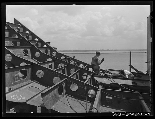 Decatur, Alabama. Ingalls Shipbuilding Company. Working on the stern of one of the cargo barges under construction
