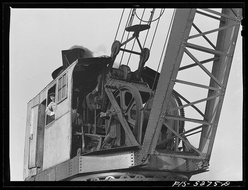 Decatur, Alabama. Ingalls Shipbuilding Company. Crane operator in the yard