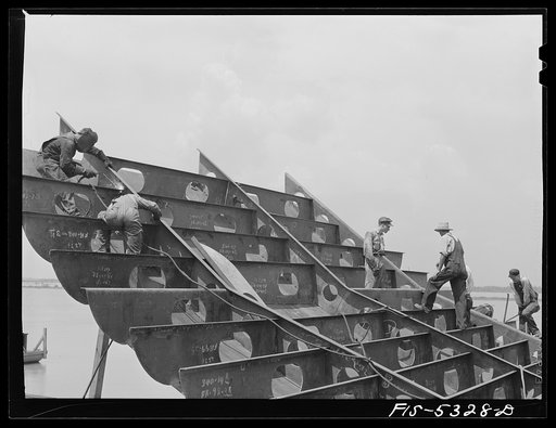 Decatur, Alabama. Ingalls Shipbuilding Company. The stern of one of the oceangoing barges under construction