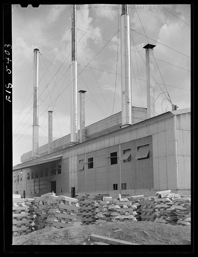 Sheffield, Alabama. Reynolds Alloys Company. Outside one of the dross-houses where scrap aluminum and shavings are remelted