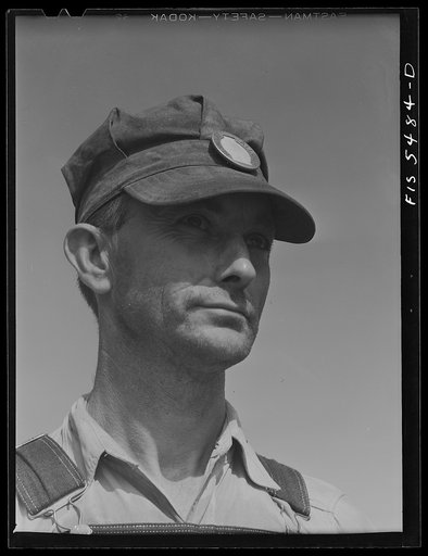 Sheffield, Alabama. Reynolds Alloys Company. Workman