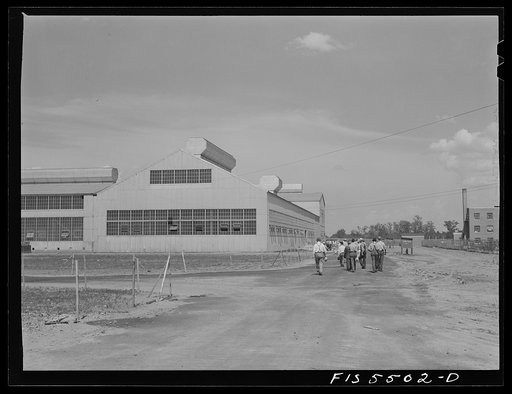 Untitled photo, possibly related to: Sheffield, Alabama. Reynolds Alloys Company. Workmen entering plant during change of shifts