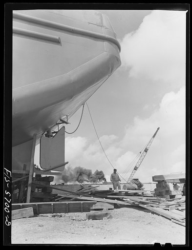 Ingalls Shipbuilding Company, Decatur, Alabama. Stern of an Army barge