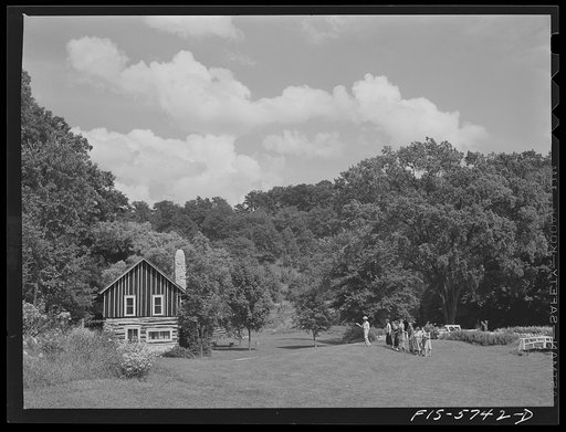Blue Mounds, Wisconsin. Sightseers at Little Norway