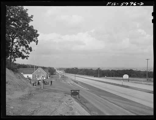 Pennsylvania Turnpike, Pennsylvania. Service station