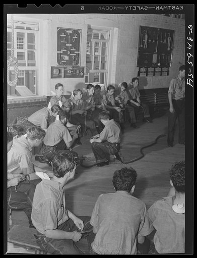Hoffman Island, merchant marine training center off Staten Island, New York. Knot tying class