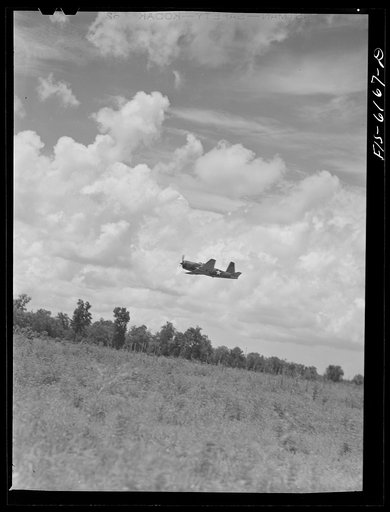 Nasville, Tennessee. A bomber during a special demonstration of the press. Vultee Aircraft Corporation plant