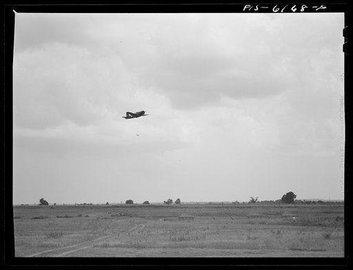 Nashville, Tennessee. A bomber during a special demonstration for the press. Vultee Aircraft Corporation plant
