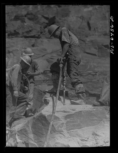 Fort Loudon [i.e., Loudoun] Dam, Tennessee (Tennessee Valley Authority (TVA)). Drillers at work