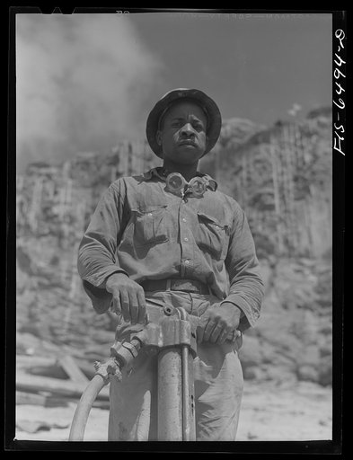 Fort Loudon [i.e., Loudoun] Dam, Tennessee (Tennessee Valley Authority (TVA)). A driller