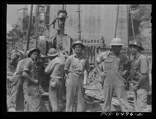 Fort Loudon [i.e., Loudoun] Dam, Tennessee (Tennessee Valley Authority (TVA)). Workman