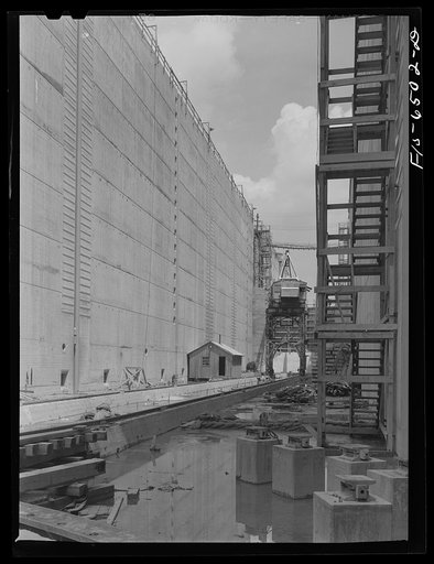 Untitled photo, possibly related to: Fort Loudon [i.e., Loudoun] Dam, Tennessee (Tennessee Valley Authority (TVA)). A lock under construction