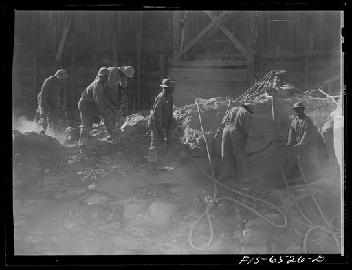 Untitled photo, possibly related to: Fort Loudon [i.e., Loudoun], Tennessee (Tennessee Valley Authority (TVA)). Drillers