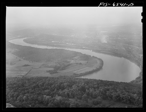 Untitled photo, possibly related to: The city of Chattanooga, Tennessee on the Tennessee River