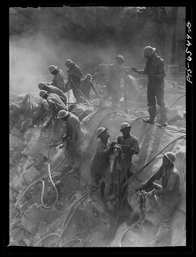 Fort Loudon [i.e., Loudoun] Dam, Tennessee (Tennessee Valley Authority (TVA)). Drillers