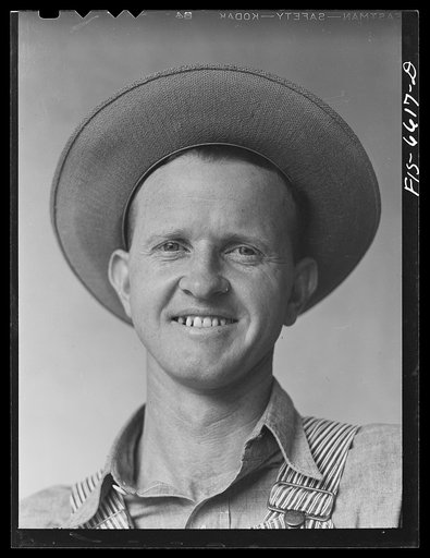 Untitled photo, possibly related to: Hayti, Missouri. Member of the U.S. Rural Electrification Administration (REA) cooperative