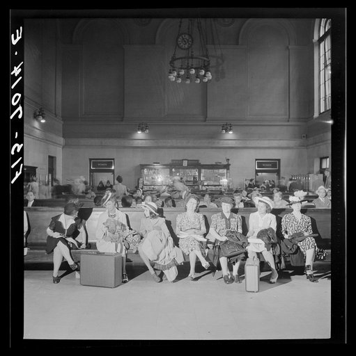 New York, New York. Waiting room at the Pennsylvania railroad station