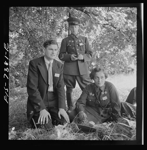 Washington, D.C. International youth assembly. Russian delegates. Liudmila Pavlichenko, Soviet woman sniper is on the right