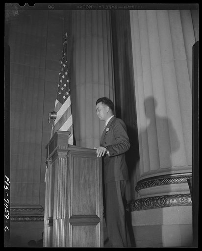 Washington, D.C. International student assembly. Hung-Ti Chu, head of the Chinese delegation addressing the assembly on "Chinese students in the war"