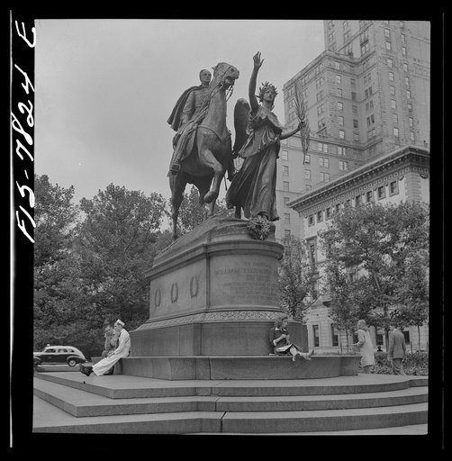 New York, New York. Statue of General Sherman at 59th Street and Fifth Avenue at the entrance to Central Park
