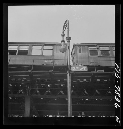 New York, New York. Third Avenue elevated railway at 17th Street