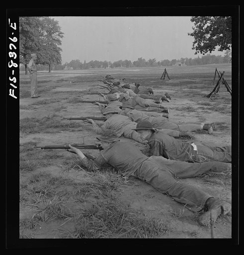 Fort Belvoir, Virginia. Sergeant George Camblair at a marksmanship class