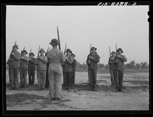 Fort Belvoir, Virginia. Sergeant George Camblair learning the manual of arms