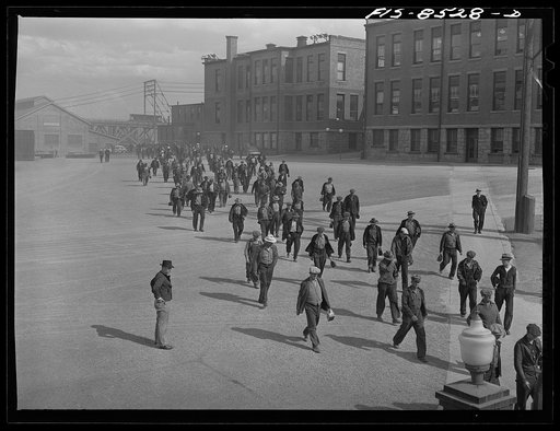 Anaconda smelter, Montana. Anaconda Copper Mining Company. Men on the day shift leave at end of work
