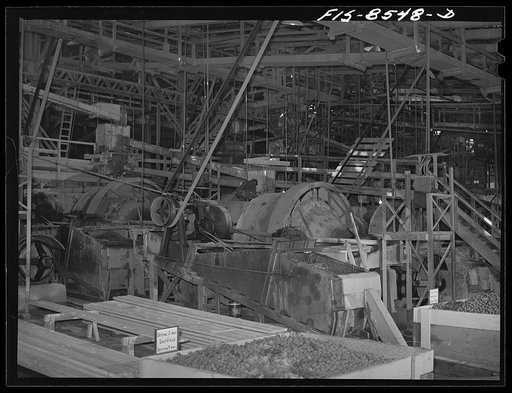 Anaconda smelter, Montana. Anaconda Copper Mining Company. Batteries of Hardinge ballmills in which the ore is reduced to the fineness of flour for the flotation process which immediately follows
