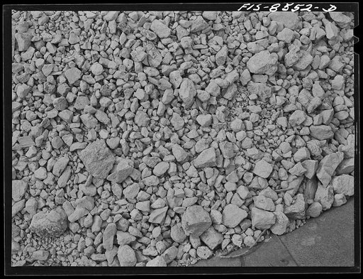 Anaconda smelter, Montana. Anaconda Copper Mining Company. Manganese ore in railroad car