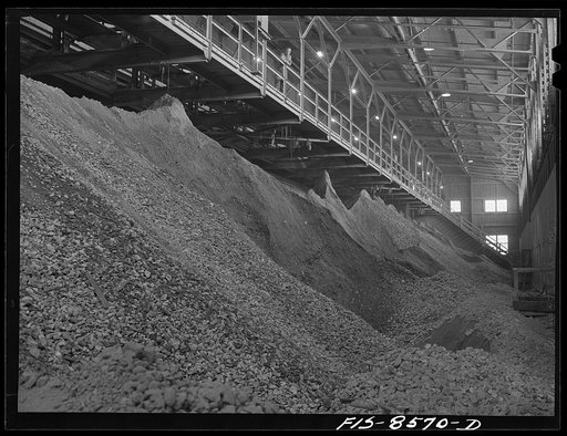 Anaconda smelter, Montana. Anaconda Copper Mining Company. Ore bins containing ore reduced in size to a maximum of one inch; from here the ore goes to the rollcrushers after water has been added