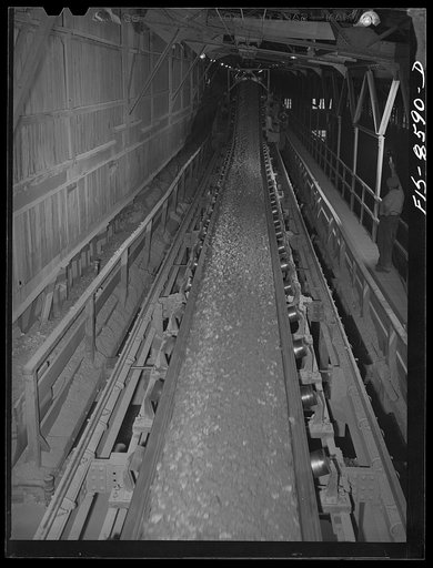Anaconda smelter, Montana. Anaconda Copper Mining Company. Conveyor belt above the ore storage bins; by a moving device ore is delivered to any one of several storage bins