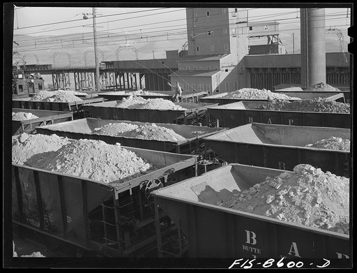 Anaconda smelter, Montana. Anaconda Copper Mining Company. Yard full of copper ore cars