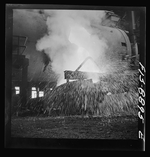 Anaconda smelter, Montana. Anaconda Copper Mining Company. Sometimes the molten copper when poured from converter into the ladle splashes violently