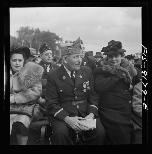 Detroit (vicinity), Michigan. Ceremonies at the presentation of the Army and Navy E award to the Briggs manufacturing company. Worker who is a war veteran