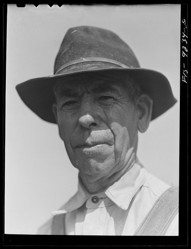Arkansas-Texas state line to Gurdon, Arkansas. War emergency pipeline from Longview, Texas to Norris City, Illinois. Laborer on the pipeline