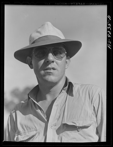 Arkansas-Texas state line to Gurdon, Arkansas. War emergency pipeline from Longview, Texas to Norris City, Illinois. Inspector on the pipeline