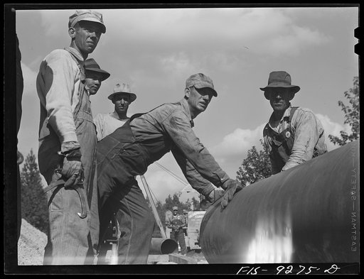 Untitled photo, possibly related to: Little Rock, Arkansas to Missouri-Arkansas state line. War emergency pipeline from Longview, Texas to Norris City, Illinois. Doping crew at lunch
