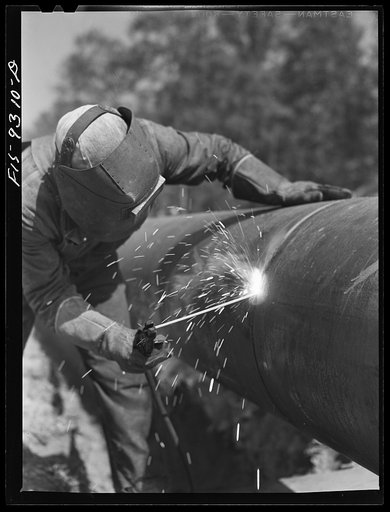 Little Rock, Arkansas to Missouri-Arkansas state line. War emergency pipeline from Longview, Texas to Norris City, Illinois. Electric welding