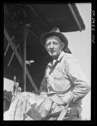 Arkansas-Texas state line to Gurdon, Arkansas. War emergency pipeline from Longview, Texas to Norris City, Illinois. Operator of the ditching machine