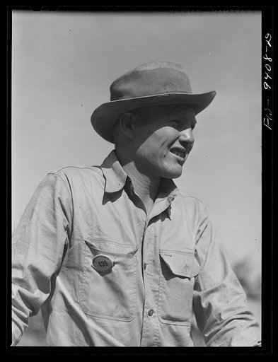 Arkansas-Texas state line to Gurdon, Arkansas. War emergency pipeline from Longview, Texas to Norris City, Illinois. Pipeliner