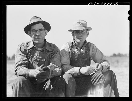 Longview, Texas to Arkansas state line. War emergency pipeline from Longview, Texas to Norris City, Illinois. Pot firers