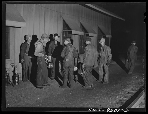 Tulsa, Oklahoma. Yard employees office of the Frisco railroad on the night shift