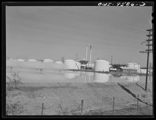 Untitled photo, possibly related to: Tulsa, Oklahoma. Mid-continent refinery